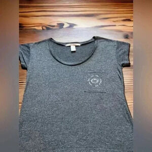 Chicka-d Penn State Women’s size large scoop neck logo pocket t-shirt. NCAA